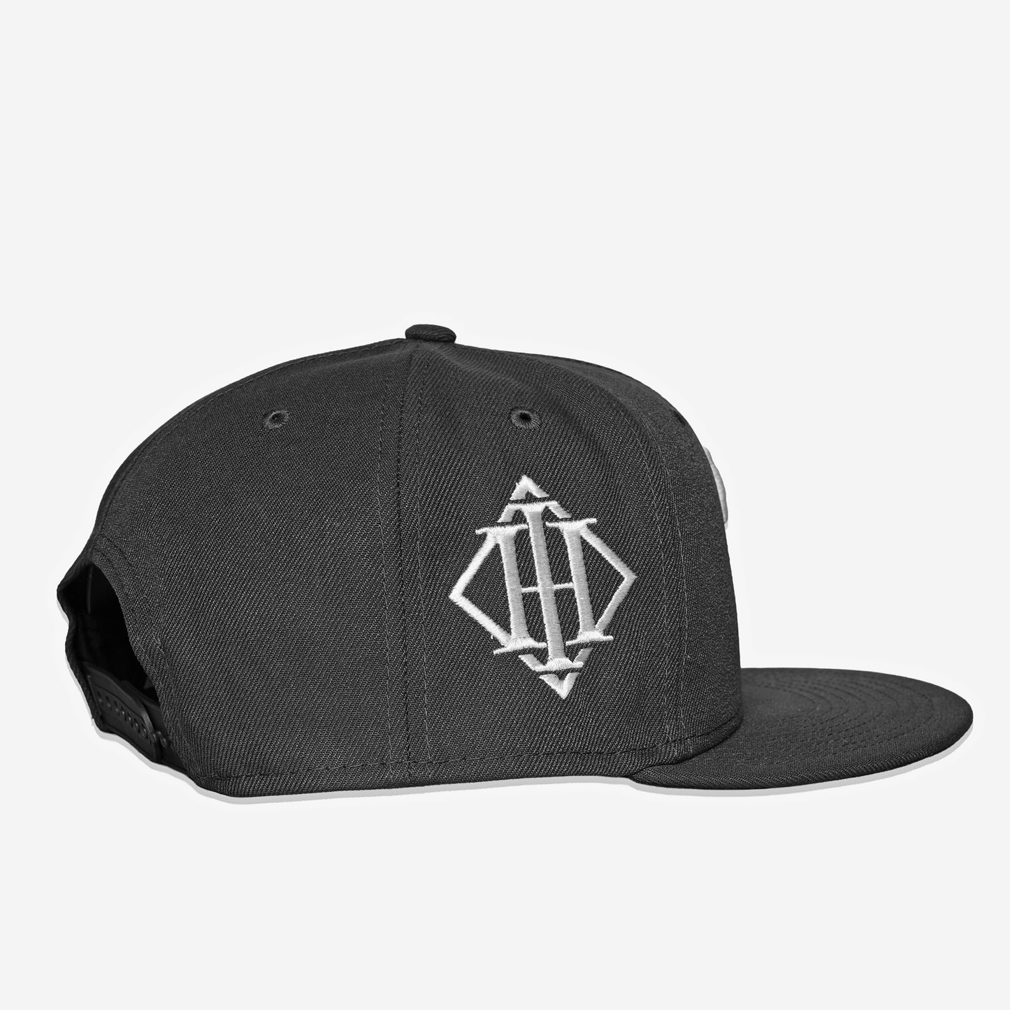 Family Ties™ FT™ Logo Snapback – Grey & White (Ilyas Hassan Edition)